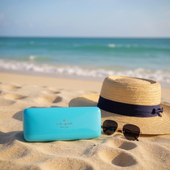 Kate Spade Blue & Green Hard Shell Glasses Case with Cloth - Picture 9 of 9